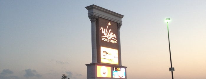 WinStar World Casino and Resort is one of Darrellさんのお気に入りスポット.