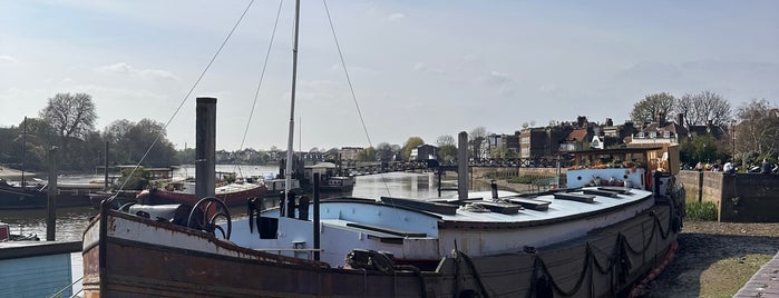 Furnival Gardens is one of London (Parks & Outdoors).