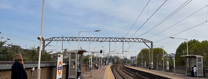 Cambridge Heath Railway Station (CBH) is one of National Rail Stations.