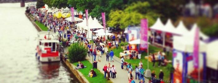 Museumsuferfest is one of Hotspots Hessen | Hessens beste Feste.
