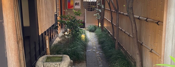 京都写真美術館 is one of Kyoto.
