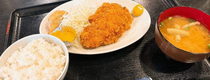 津国屋 is one of Restaurant.
