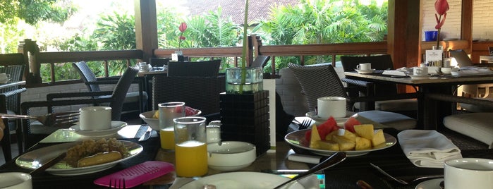 Wayang Restaurant is one of Bali 2012-10.