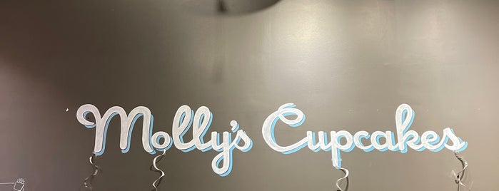 Molly’s Cupcakes is one of Chicago.