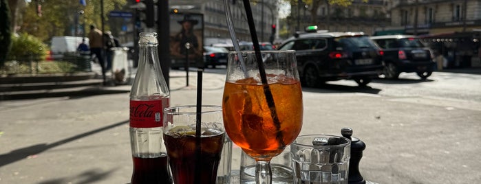 Café du Métro is one of สถานที่ที่ Itamar ถูกใจ.