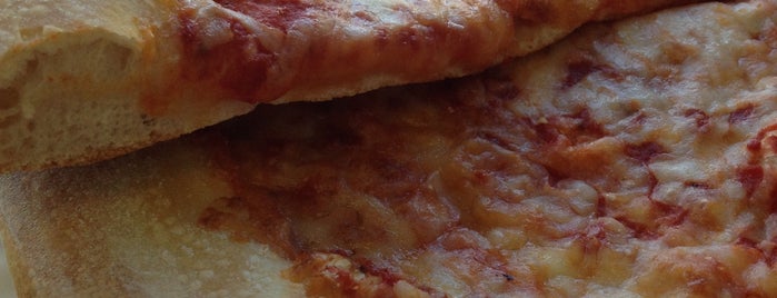 Martino's Pizza is one of rochesternypizza.blogspot.com.
