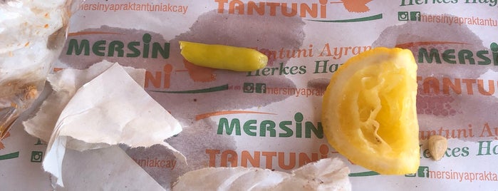 Mersin Yaprak Tantuni Akçay is one of Lieux sauvegardés par Elif Banu.