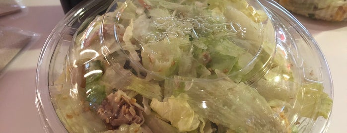 Day Light Salads is one of Lau 님이 좋아한 장소.