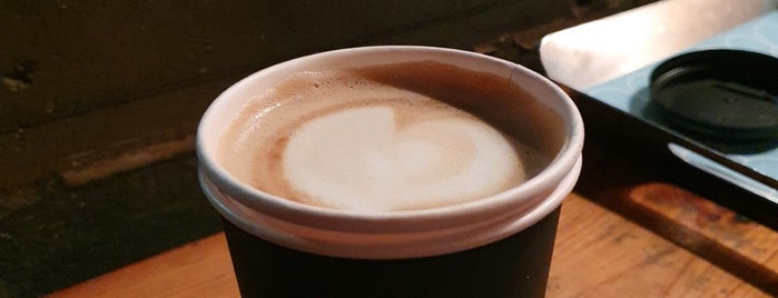 북해빙수 (北海氷水) is one of Seoul: Coffee, Tea, Bakery, Dessert.