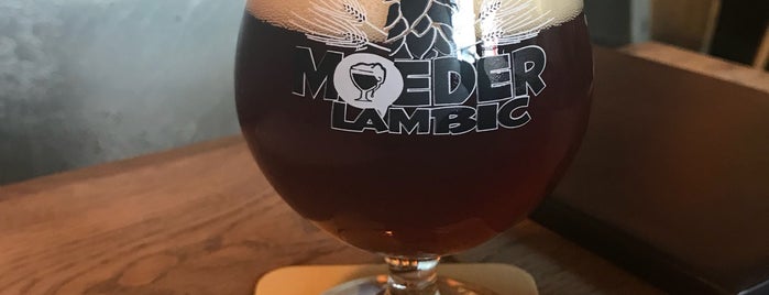 Moeder Lambic Fontainas is one of Kalleさんのお気に入りスポット.