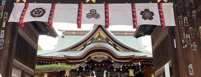 Kushida Shrine is one of Locais curtidos por Makiko.