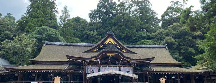 大神神社 is one of Lieux qui ont plu à Makiko.