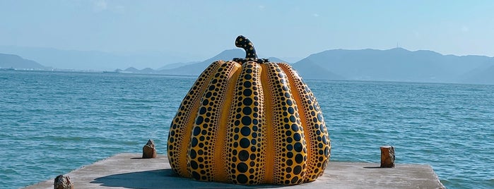 Yellow Pumpkin is one of Makiko : понравившиеся места.