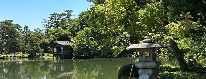 Kenrokuen Garden is one of Tempat yang Disukai Makiko.