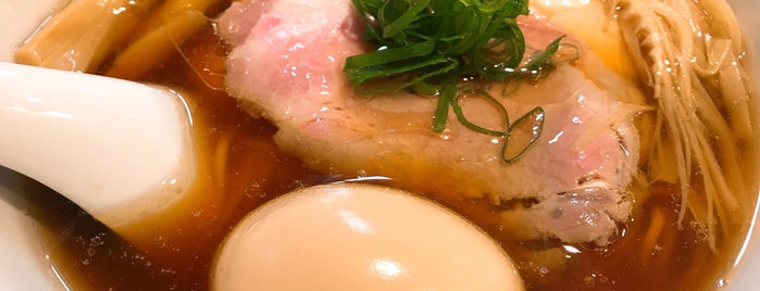 らぁ麺 はやし田 is one of Makikoさんのお気に入りスポット.