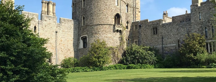 Windsor Castle is one of Lugares favoritos de Makiko.