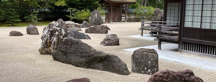 Koyasan Kongobuji Temple is one of Tempat yang Disukai Makiko.