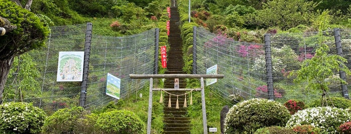 北斗神社 is one of Locais curtidos por Makiko.