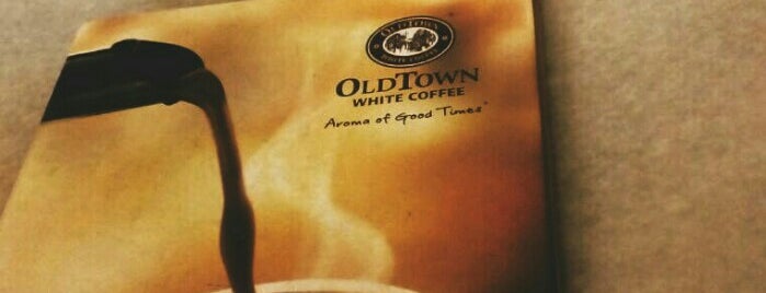 Old Town White Coffee @ Batu Pahat Mall is one of Guide to Batu Pahat's best spots.