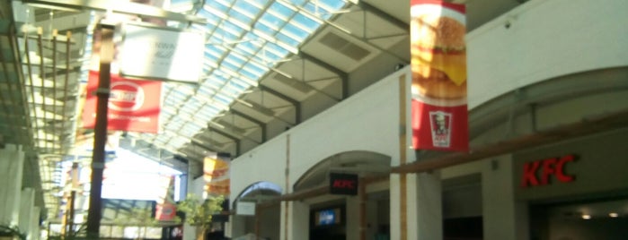 Zevenwacht Mall is one of Shopping Malls/Centres in South Africa.