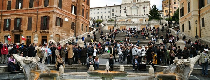 Piazza di Spagna is one of Posti che sono piaciuti a Los Viajes.