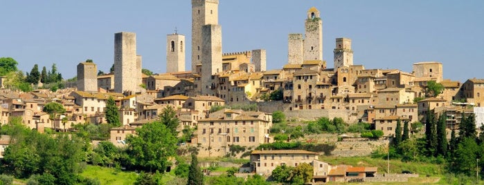Rocca di Montestaffoli is one of Los Viajes 님이 좋아한 장소.