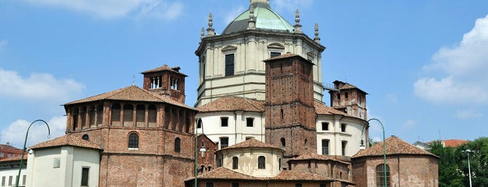 Basilica di San Lorenzo Maggiore is one of Posti che sono piaciuti a Los Viajes.