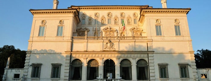 Galleria Borghese is one of สถานที่ที่ Los Viajes ถูกใจ.