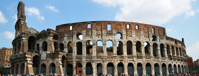 Colosseo is one of Posti che sono piaciuti a Los Viajes.