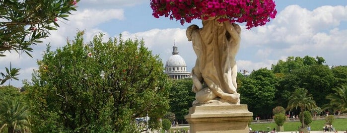 Jardin des Tuileries is one of Lieux qui ont plu à Los Viajes.