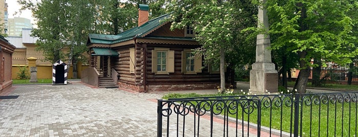 Кутузовская изба is one of Музейные пространства Москвы.