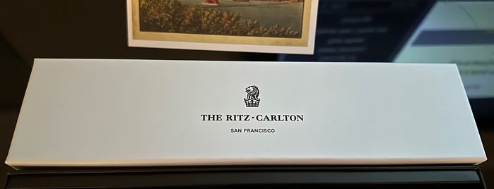 The Ritz-Carlton, San Francisco is one of Lieux qui ont plu à Bryan.