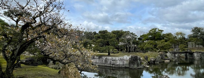 二の丸庭園 is one of 小堀遠州の作事.