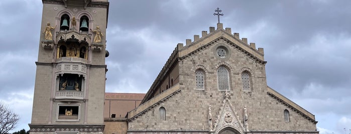 Piazza Duomo is one of Favorite Great Outdoors.