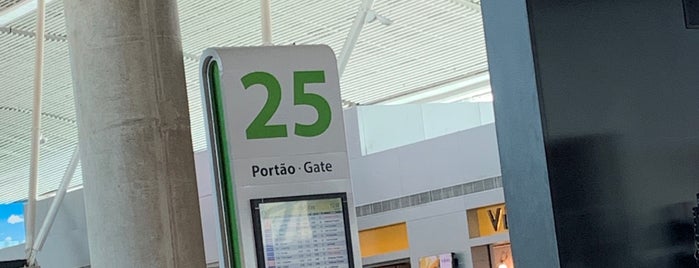 Portão 25 is one of Aeroporto de Brasília.