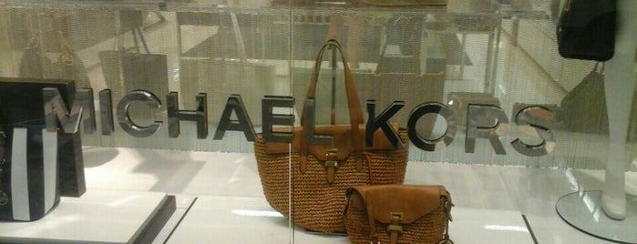 Michael Kors is one of Tiendas en PLAZA.