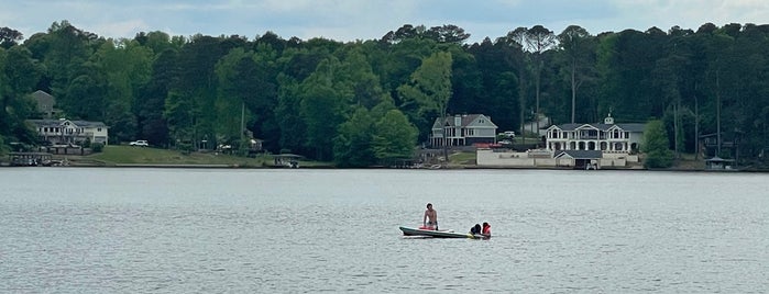 Lake Peachtree Dock is one of funlist.