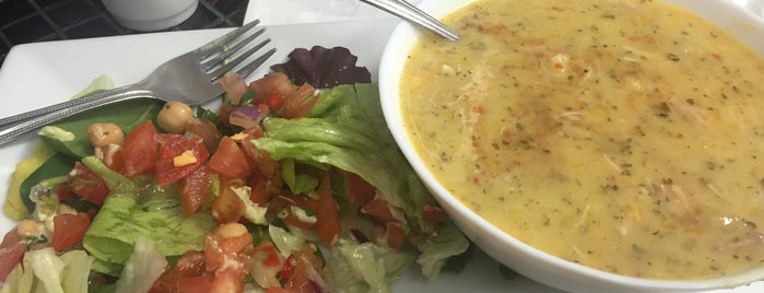 Barista Cafe is one of Coral Gables Recommended Weekday Lunch Spots.
