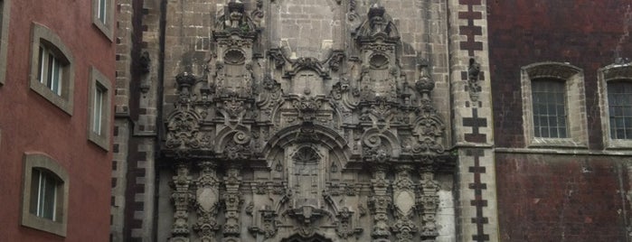 Templo De San Francisco is one of Locais curtidos por Sergio M. 🇲🇽🇧🇷🇱🇷.