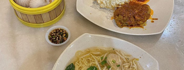 Greentown Dimsum Cafe is one of Ipoh Cafe Hop.