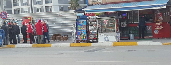 Antalyaspor Büfesi - Amigo Ali'nin Yeri is one of Lugares favoritos de byberketurkmen.