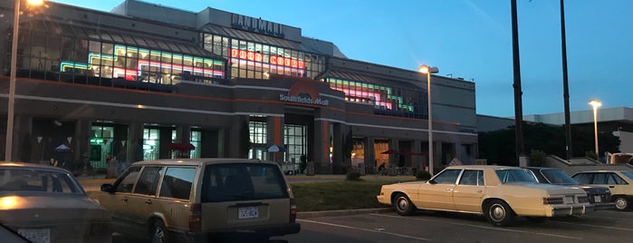 Landmark Mall is one of Malls.