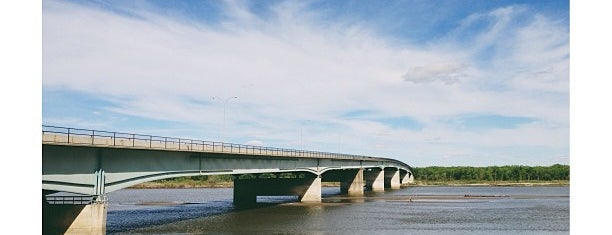 Missouri River is one of Emilyさんのお気に入りスポット.