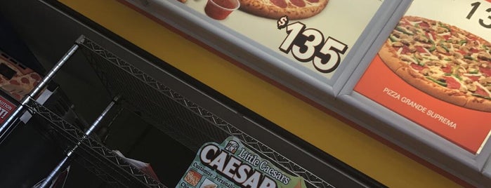 Little Caesars Pizza is one of Ags Best Places.