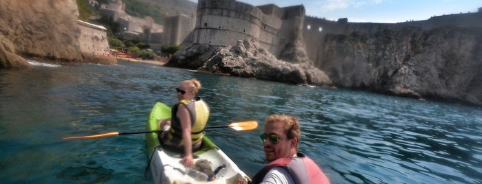 Dubrovnik Watersports is one of สถานที่ที่ Tristan ถูกใจ.
