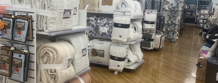 Bed Bath & Beyond is one of Shopping.