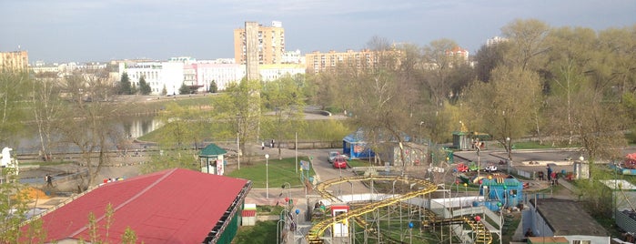 Детский парк is one of Tempat yang Disukai Artem.