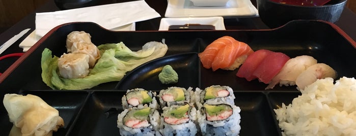Sachiko Sushi is one of Lizzieさんの保存済みスポット.
