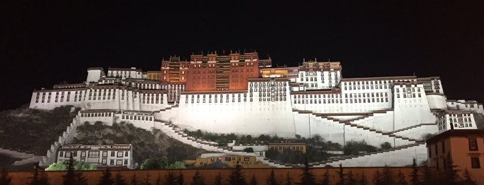 Tibet Peaceful Liberation Monument-Ching Drol Chi Ling Park is one of Tibet Tour.