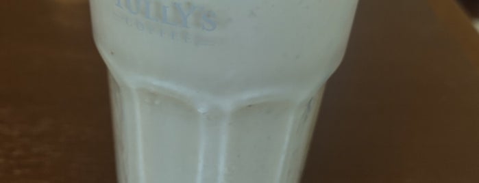 Tully's Coffee is one of 個人的に自習が捗るカフェ.